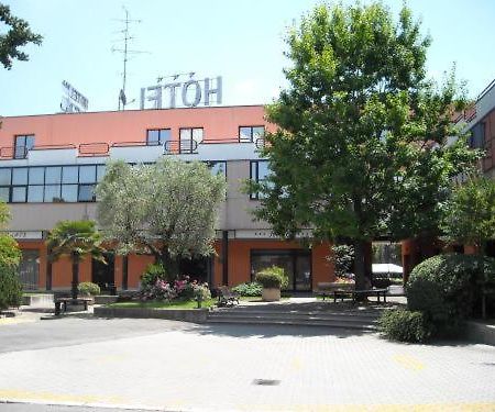 Hotel La Corte Rubiera Ngoại thất bức ảnh